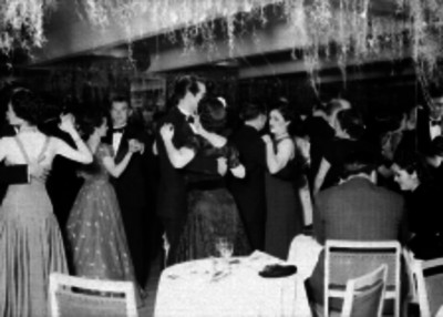 Baile en un salón