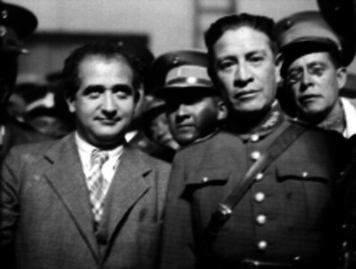 Ramón Franco acompañado de militares mexicanos, retrato de grupo
