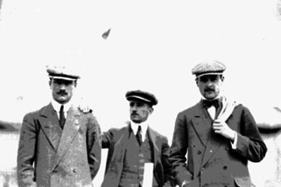 René Barrier, Edmond Audemars y Roland Garros en Balbuena, retrato de grupo