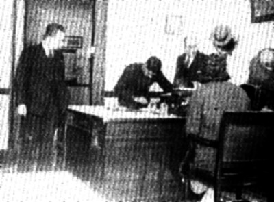 Personal del Ministerio Público en sus oficinas