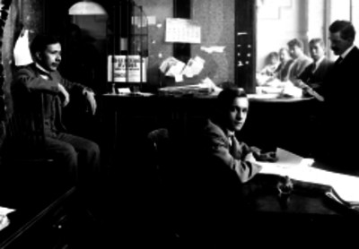 Oficina de redacción de una empresa periodistica