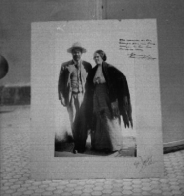 Francisco Villa y su esposa Luz Corral, retrato de grupo