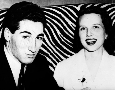 Linda Crhistian acompañada de Tyrone Power, retrato