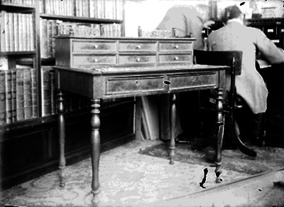 Escritorio de madera