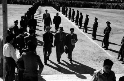 Funcionarios y dirigentes campesinos en una ceremonia de la Comisión Nacional Campesina