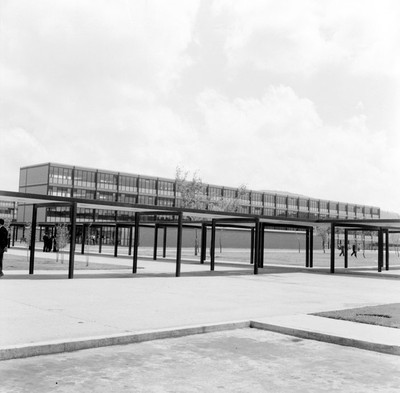 Edificios e instalaciones del Politécnico, fachada