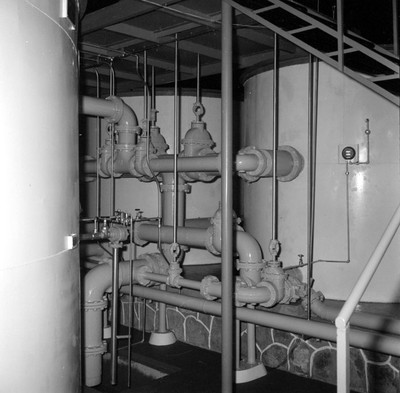 Tanques de almacenamiento y tuberias de la planta potabilizadora de los Mochis