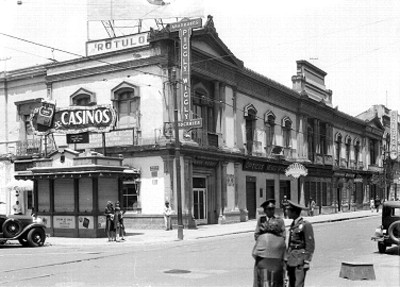 Vida cotidiana en las calles de San Juan de Letrán e Independencia