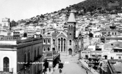 "Templo Evangélico", exterior, vista general