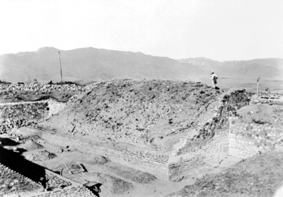 Vista del proceso de excavación del Juego de Pelota, panorámica