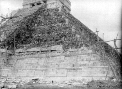 Reconstrucción del Castillo, vista noroeste