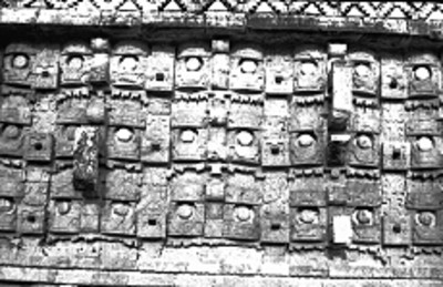 Mascaron de Chac del edificio Codz Poop, detalle
