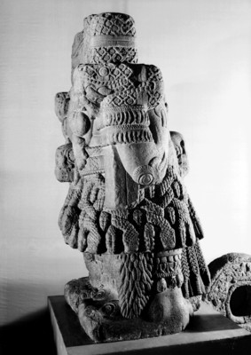 Escultura de la diosa Coatlicue