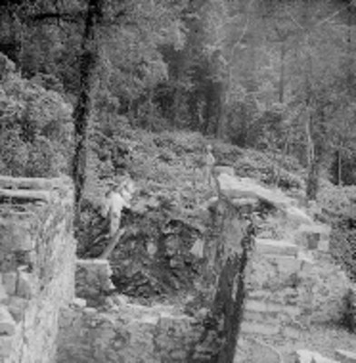 Vista de los trabajos de restauración en un templo de Palenque