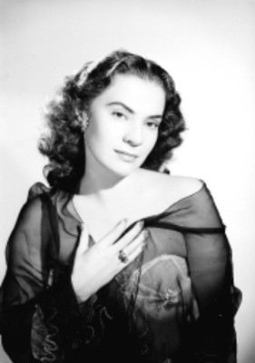 María Alejandra, vedette