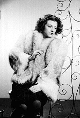 Esther Fernández, actriz, retrato