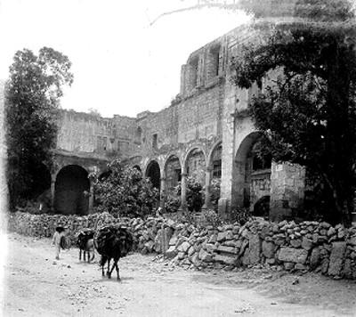 Ruinas del antiguo Obispado en Morelia, vista parcial