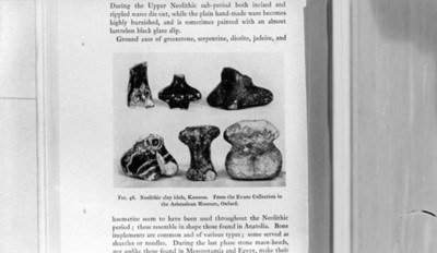 Idolos neolíticos del museo de Ashmalean en Oxford, reprografía