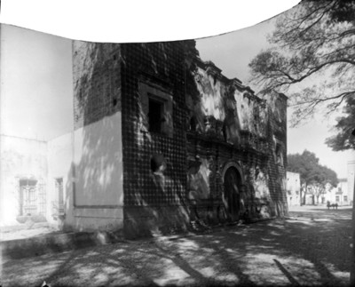Capilla real, fachada