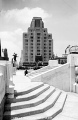 Edificio La Nacional, vista frontal