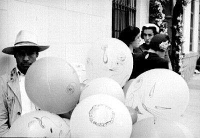 Globero en una calle