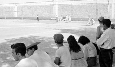 Presos en el patio de la penitenciaría