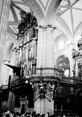 Organo y coro de la Catedral de México, detalle