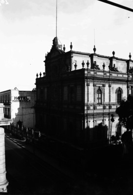 Biblioteca Nacional, fachada, vista lateral
