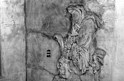 Fragmento de relieve en la cripta del Templo de las Inscripciones, reproducción