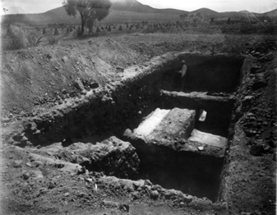 Cala de excavación en proceso de investigación