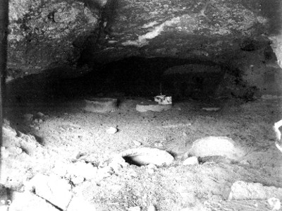 Cueva, detalle del interior