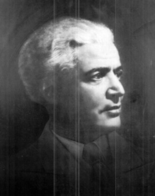 Manuel M. Ponce, músico y compositor, retrato de perfil
