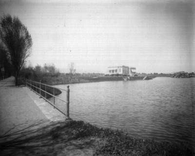 Embarcadero del Lago de Chapultepec, vista parcial