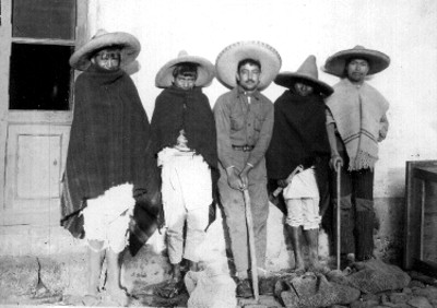 Mestizos otomies, retrato