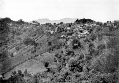 Vista del pueblo y barranca de Tilantongo, Mixteca, alta Oaxaca