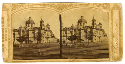 Panorámica de la antigua Basílica de "Guadalupe", estereoscópica