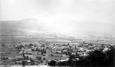 Popocatépel desde el santuario de Sacromonte, "Popocatepetl from Sacromonte"
