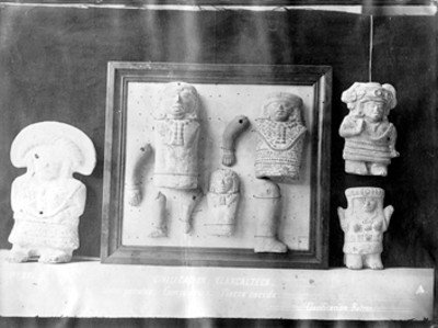 Idolos penales. Composición: tierra cocida. Clasificación: Batres