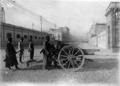 Felicistas atacan al cuartel de Peredo