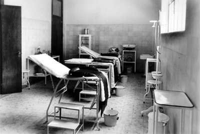 Consultorio Dr. Hernández Alvarez, cirugía de mujeres