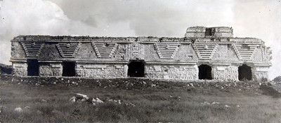 Edificio oriente del Cuadrángulo de las Monjas