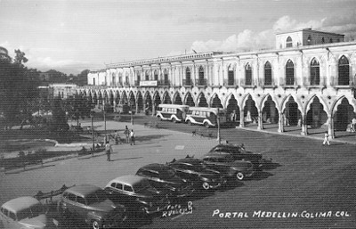 "Portal Medellín [en] Colima", tarjeta postal