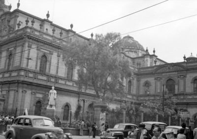 Biblioteca Nacional, fachada