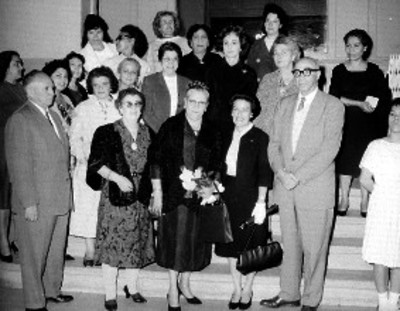 Adolfo López Mateos y economistas durante el banquete