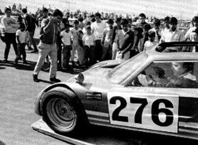 Piloto en automóvil de carreras
