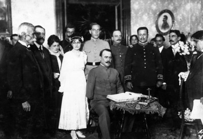 Álvaro Obregón en la boda de Rafael Dávila
