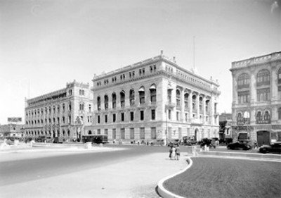 Palacio Postal Mexicano y Banco de México, vista parcial