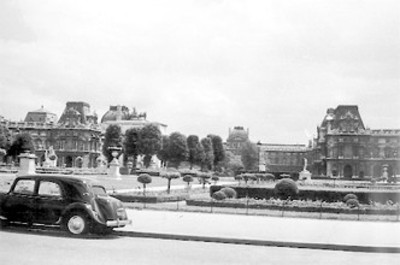 Pabellones desde la plaza Luís Napoleón