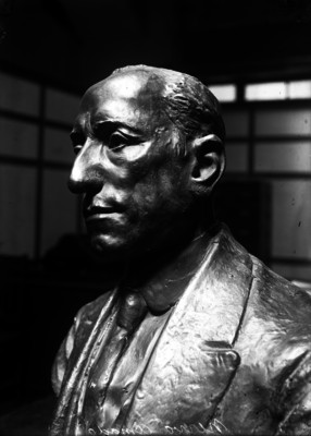 Amado Nervo, poeta escritor, escultura