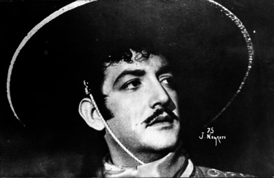 Jorge Negrete, actor y cantante, retrato